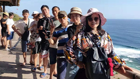 優秀員工海外游